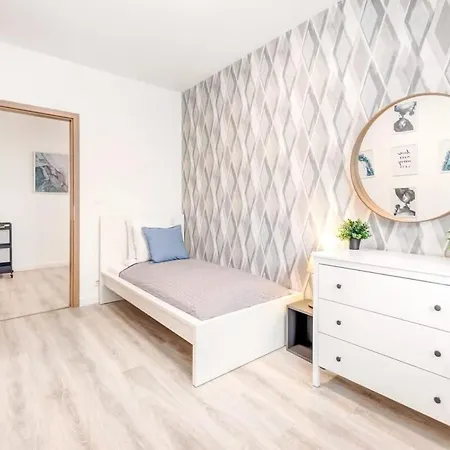 Very - Large And Quiet Apartment Budapest