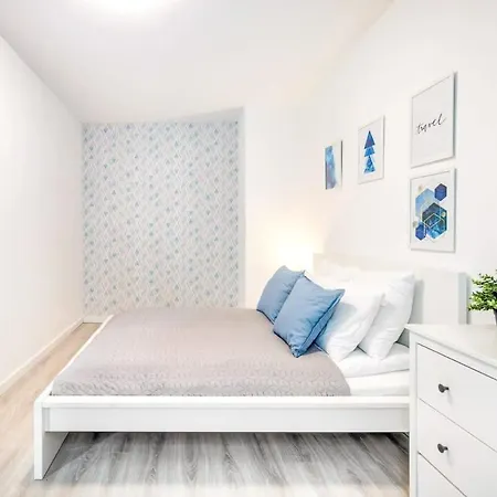 Very - Large And Quiet