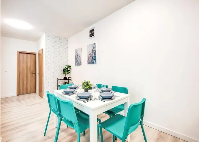 Very - Large And Quiet Apartamento